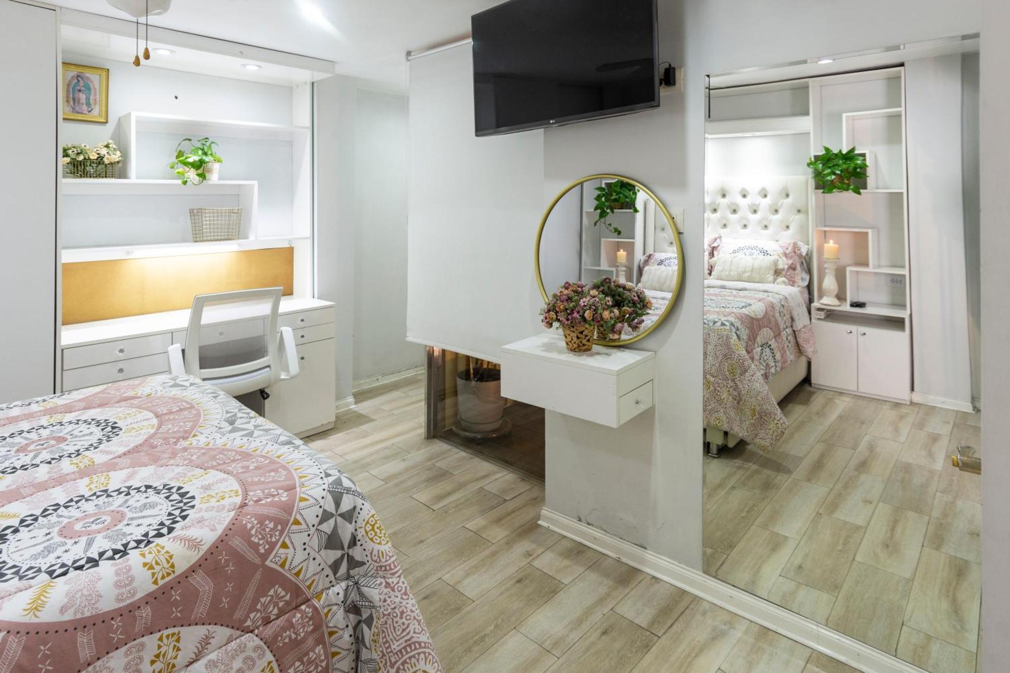 Casa Ramos Salamanca - Airport Pick Up And Drop Off Service - Homestay Lima Eksteriør billede